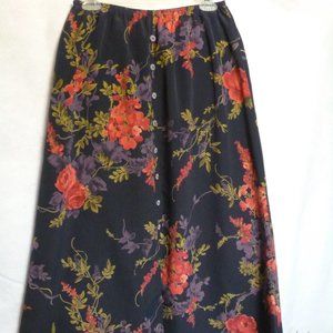 Cute Maggie Sweet Skirt w/ flower print Made in USA
